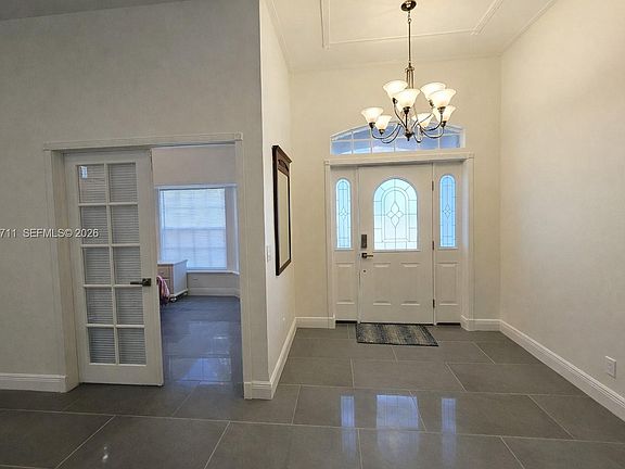 2nd image of 1440 Graham Cir