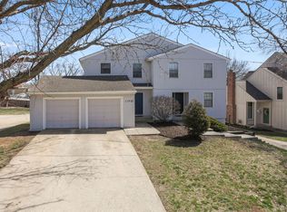 11921-11929 Goodman St #11927, Overland Park, KS 66213