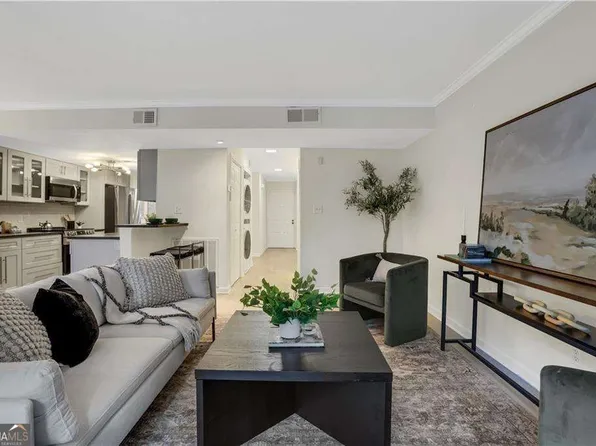 9 Ivy Gates NE, Atlanta, GA 30342