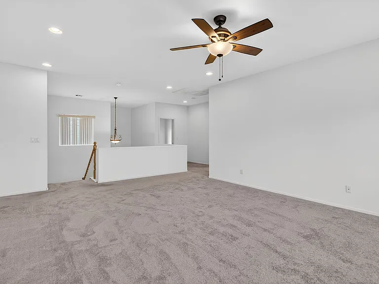 1704 Patrick Thomas Ct — Photo 21