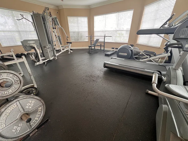 520 Florida Club Blvd #101 — Photo 31