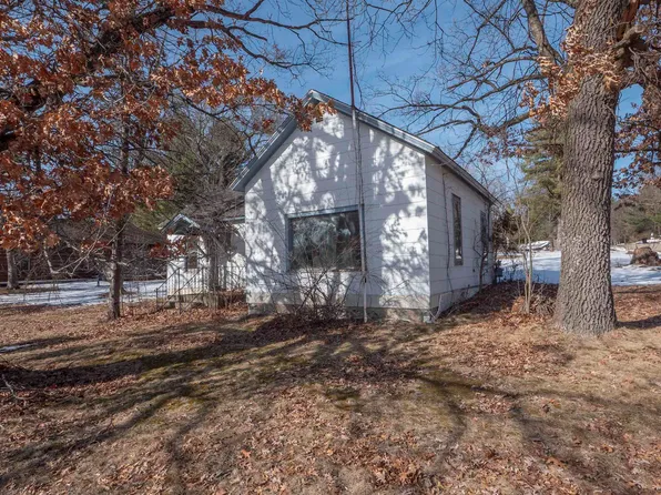 324 E North Lake St, Hancock, WI 54943