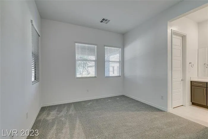 37 Charlotte Ridge Pl — Photo 23