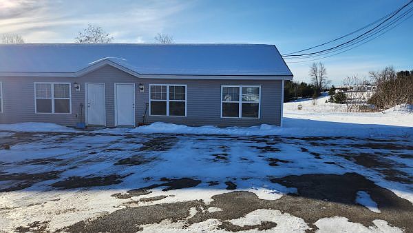 1st image of 512 Lake Rd #2