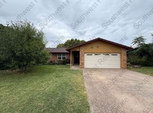 1800 Courtland Cir, Clovis, NM 88101