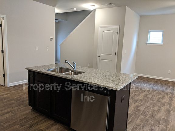 5th image of 738 Galveston Way