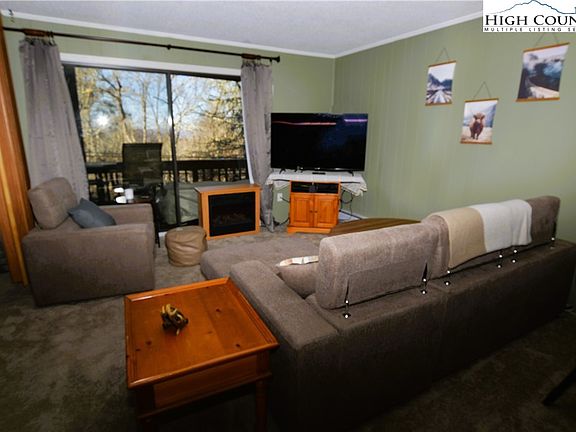 3rd image of 101 Lower Holiday Lane #B-105