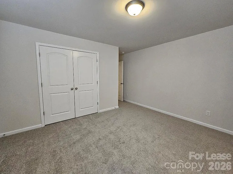 3108 Cheyney Park Dr — Photo 33