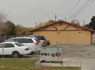 609 M St, Merced, CA 95341