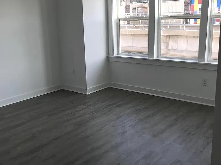 6109 Market St #3 — Photo 8