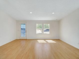 2204 Ocean Side Ave, Thermal, CA 92274