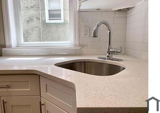 5th image of 3367 Fenton Ave #1F