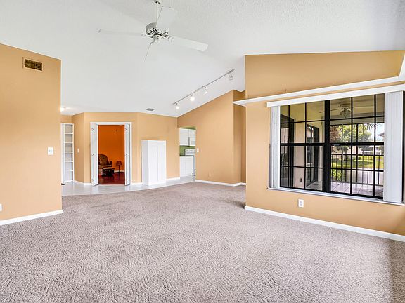5th image of 3399 Jog Park Dr