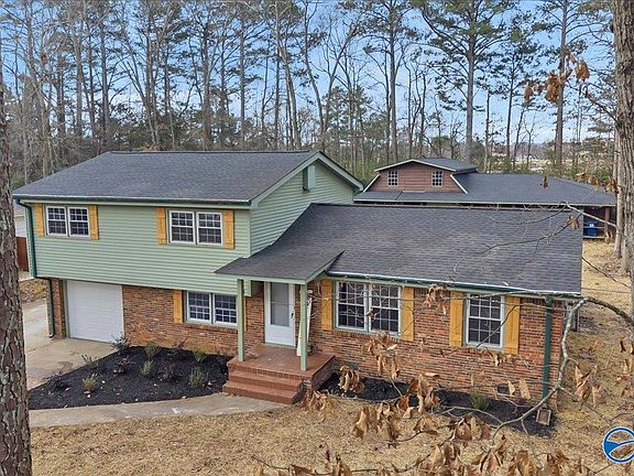 3rd image of 505 Greendale Dr NW