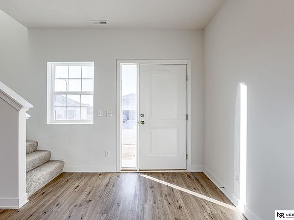 3rd image of 4579 Leawood Ct
