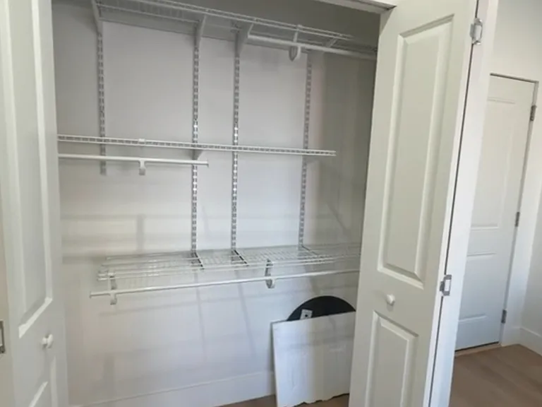1619 Jefferson Ave #6 — Photo 7