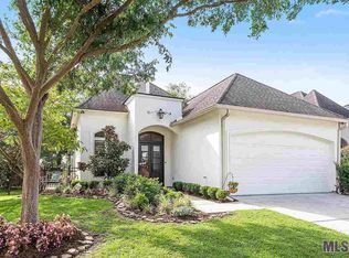10721 Woodland Oaks Dr, Baton Rouge, LA 70809