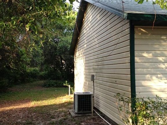 4th image of 3314 Dolphin Dr