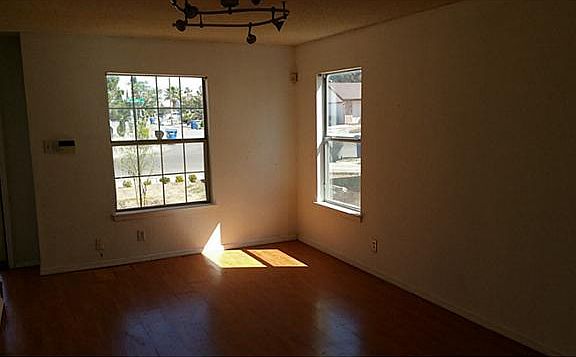 3rd image of 12102 Bellows Ct