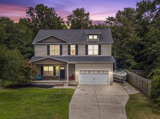 245 Chadwick Acres Rd, Sneads Ferry, NC 28460