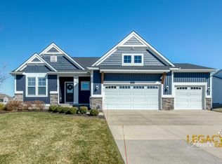 4534 Point Superior Ct, Holland, MI 49424