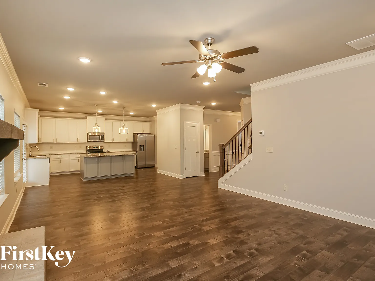 4 bed, 2.5 bath, 2715 sqft, $2,850 — Photo 4