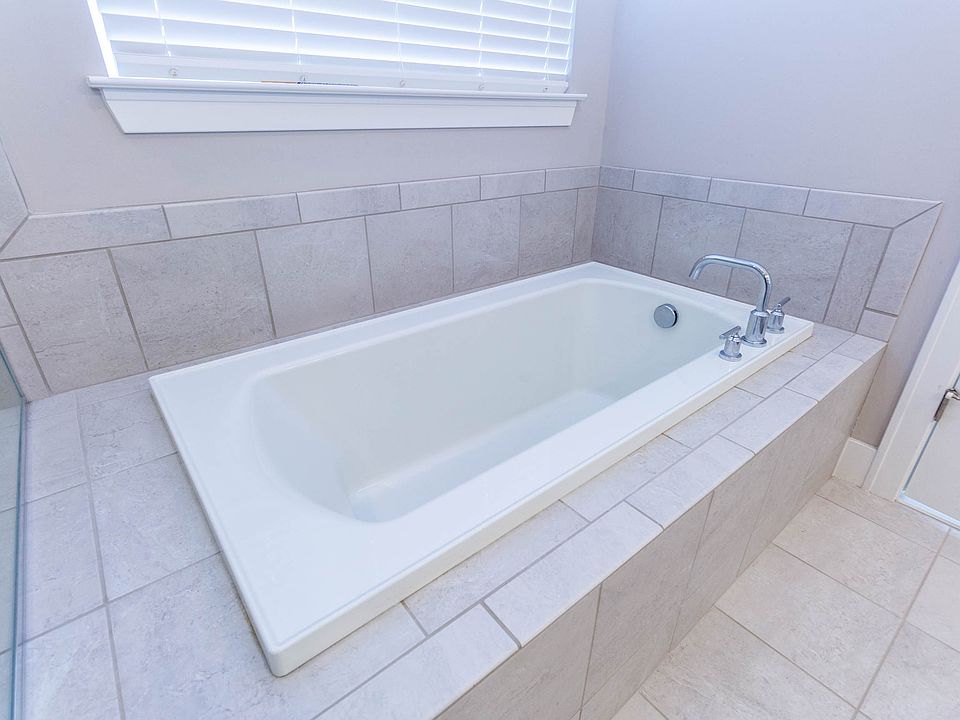 17242 Garden Ridge Ln, photo 21
