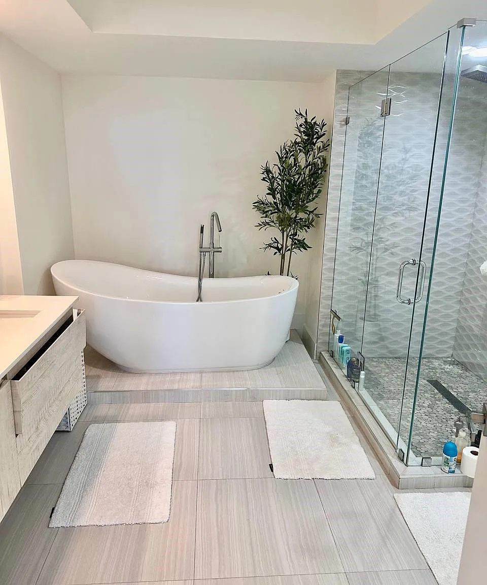 2 bed, 2.0 bath, 1458 sqft, $7,000 — Photo 3