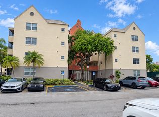 8255 Lake Dr APT 501, Doral, FL 33166