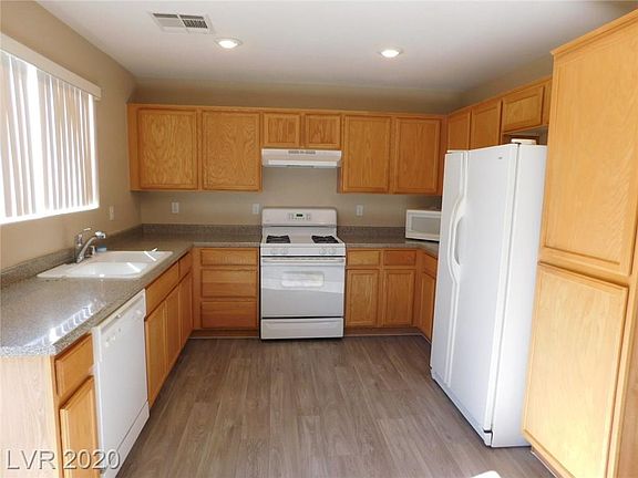 3rd image of 9473 Havasu Canyon Ave #0