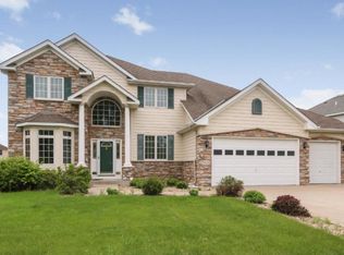 3915 Fallgold Pkwy N, Brooklyn Park, MN 55443