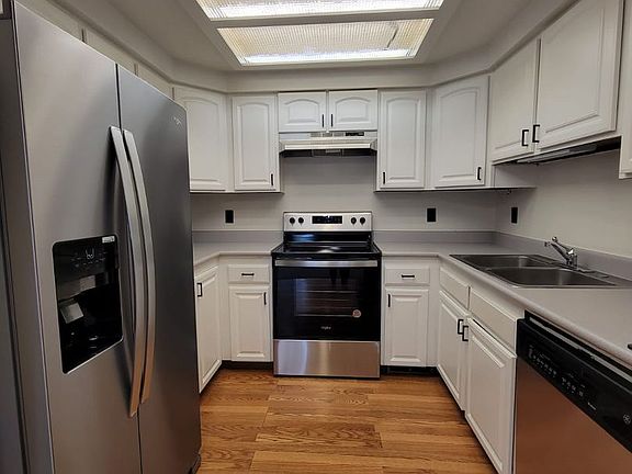 3rd image of 6483 S Havana St APT A