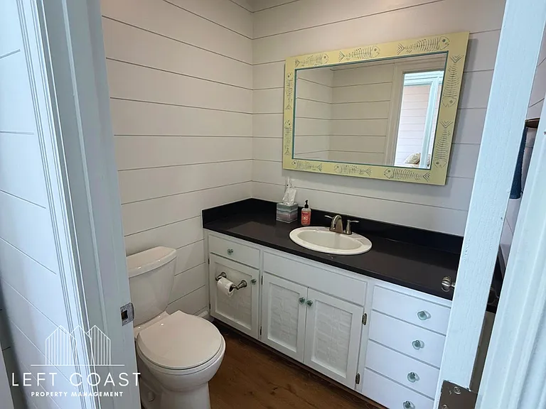 8788 SW Marine View St — Photo 5