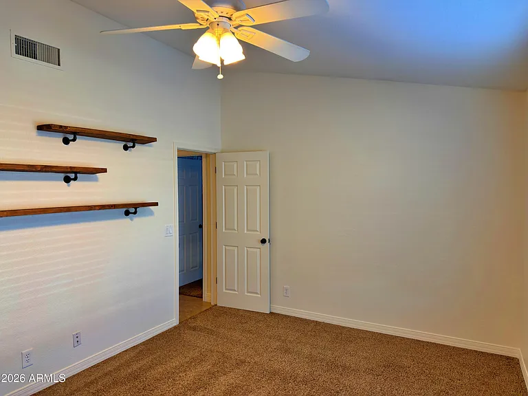 808 N Winthrop Cir — Photo 23