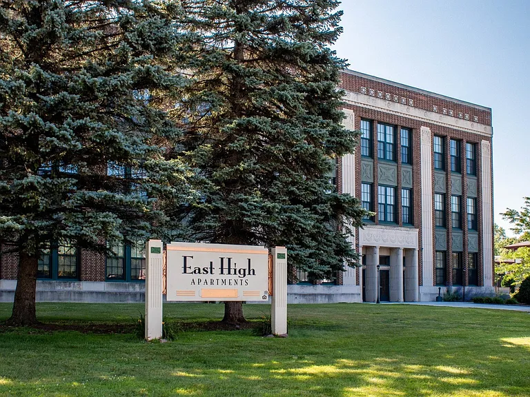 East High Apartments — Photo 34