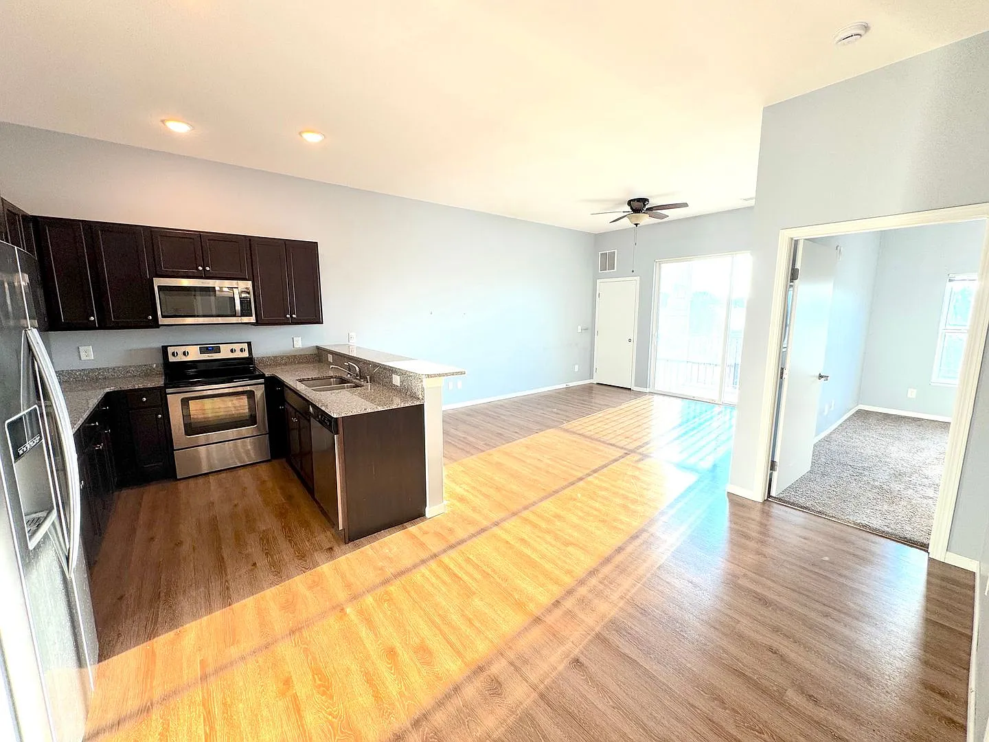 Pine Island Apartments — Photo 3