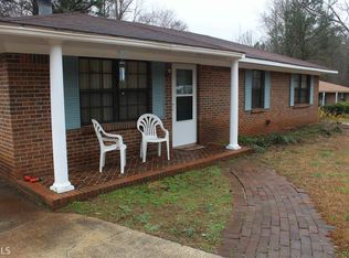 14 Silverwood Dr, Newnan, GA 30265