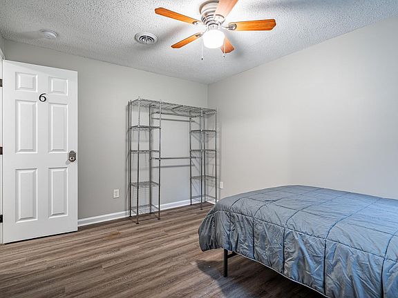 2nd image of 412 Corvair Dr SE #1