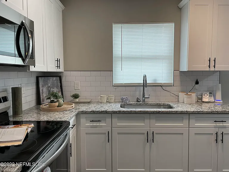 4920 Tallyho Ave — Photo 10