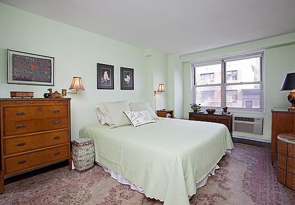 3rd image of 444 E 84th St APT 5E