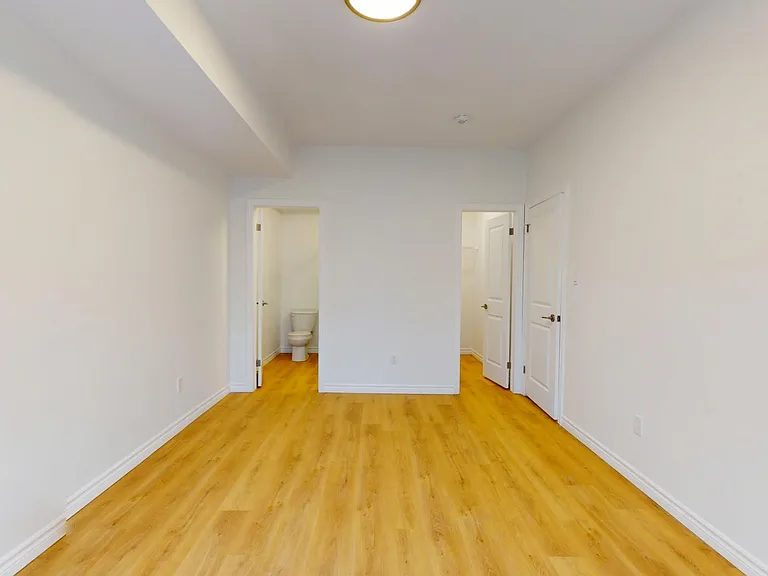 454 Pond Mills Rd #11 — Photo 13