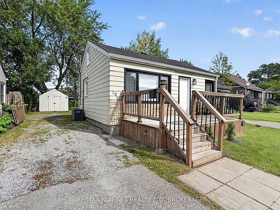 3rd image of 10 Churchill Ave