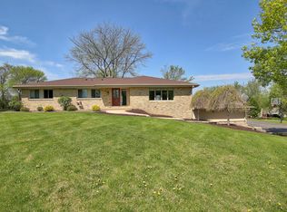 W250N8815 Hillside Rd, Lisbon, WI 53089