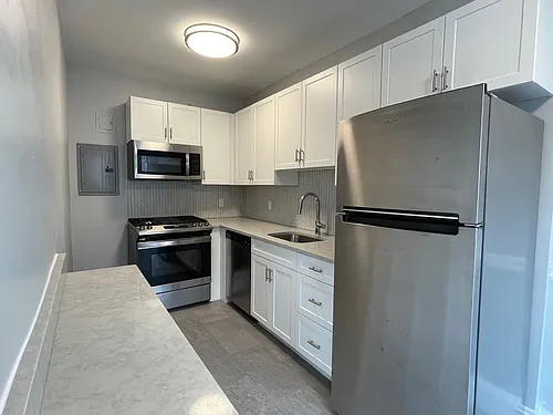 235 Lafayette St #3 Photo 1