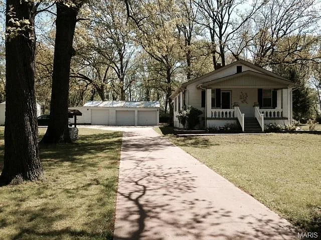 2840 Oledel Rd photo 1