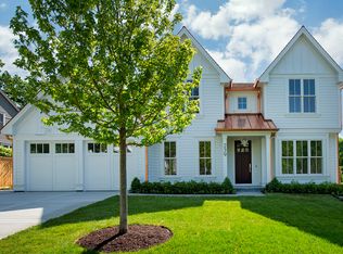 239 Ridge Ave, Winnetka, IL 60093