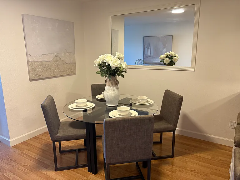 1 Laurel St #102 — Photo 14