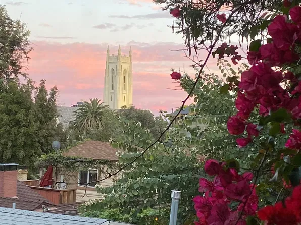 1997 Pinehurst Rd, Los Angeles, CA