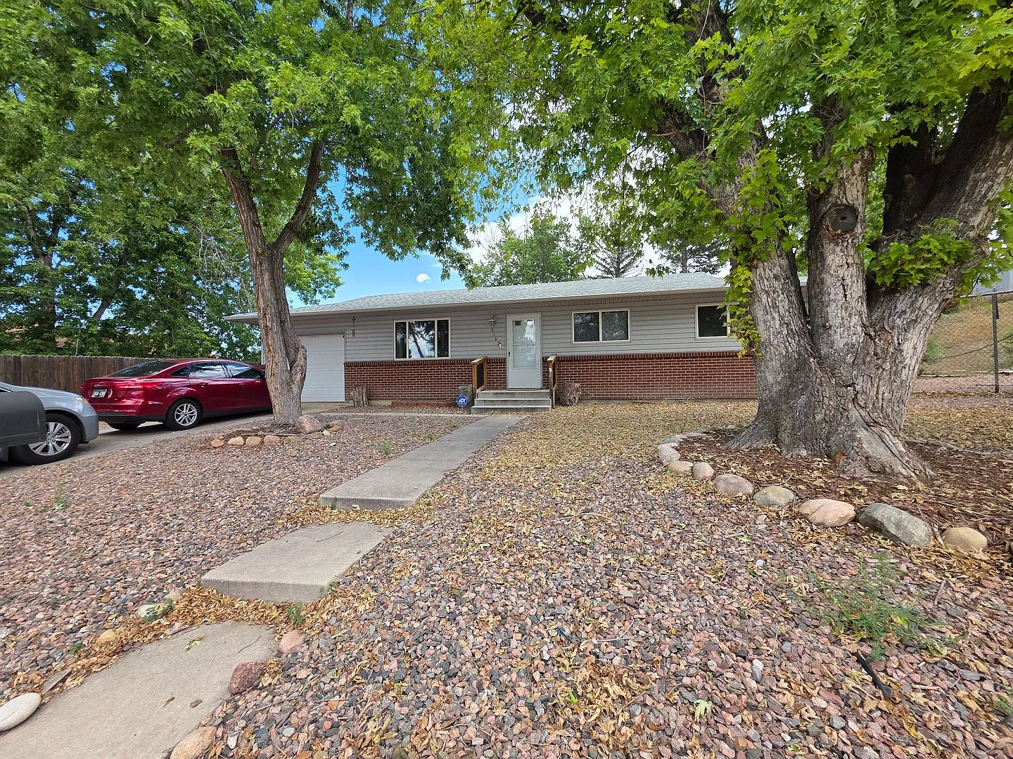 5 Bed 2 bath Home near Fort Carson — Photo 3