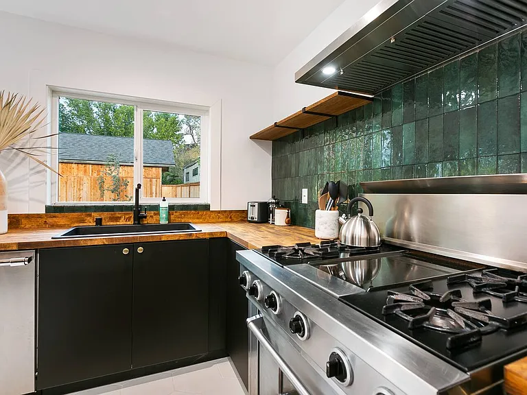 1829 Alder Dr — Photo 8